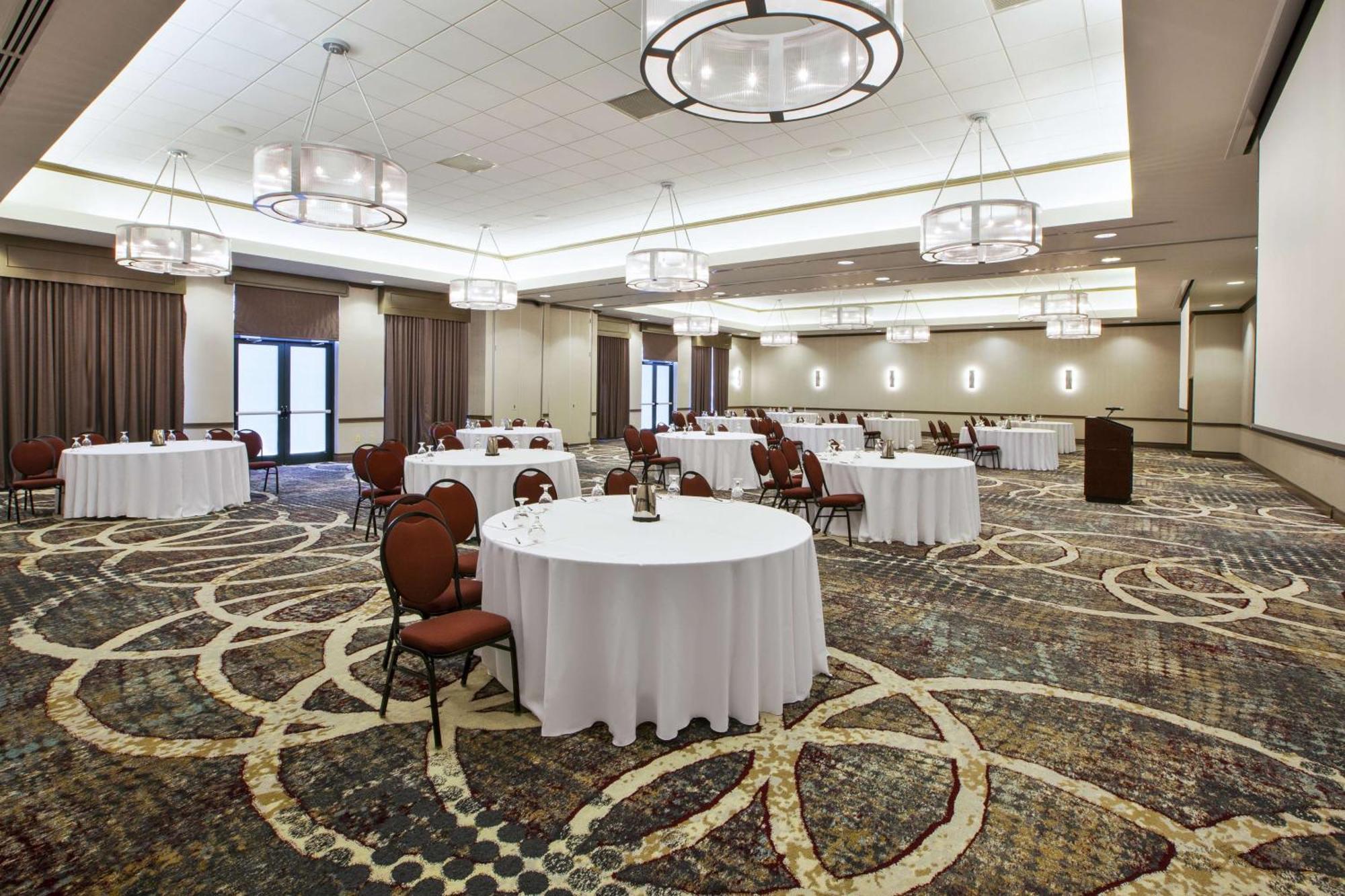 Embassy Suites Columbus - Airport Exterior foto